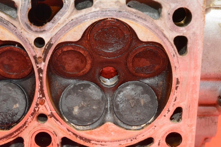 фото №12, Головка двигателя 06b103373am audi a4 b6 2.0 20v 130 km 00-05