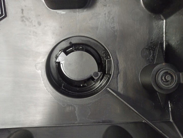 фото №15, Audi a3 8p 1.9 tdi крышка клапанов 038103475n