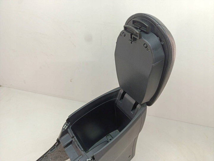 фото №5, Hyundai veloster подлокотник туннеля среднего кожа бардачок 846712v000