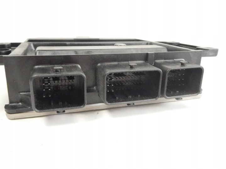 фото №5, Блок управления двигателем (ecu) renault clio 8200136328