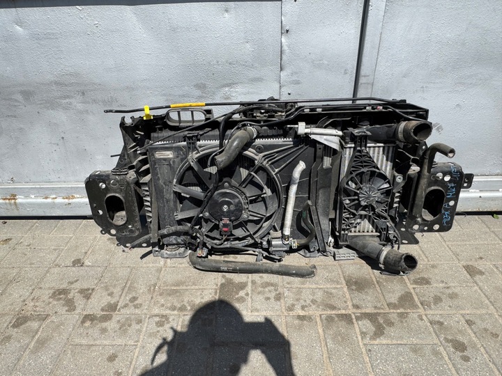 фото №15, Fiesta mk7 рестайлинг капот бампер pas радиатор лампы