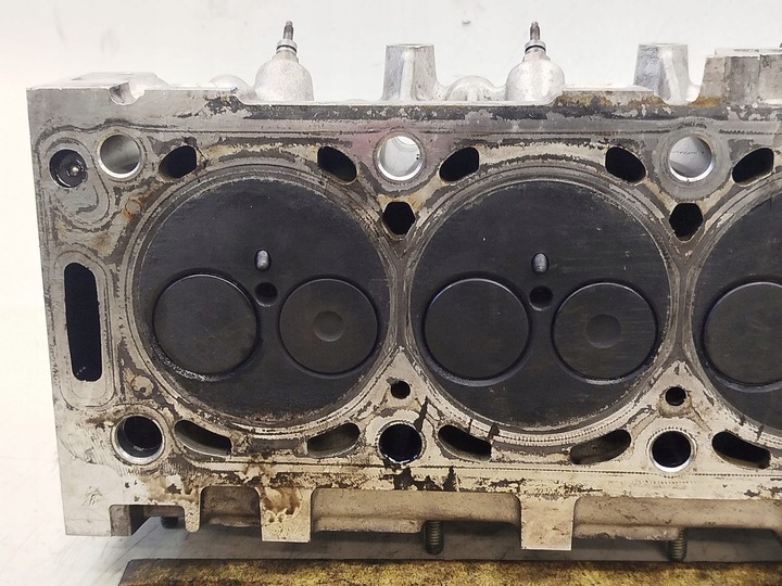 фото №8, Головка двигателя citroen peugeot 9634963010 9630377610 0200gn 2.0 hdi 8v