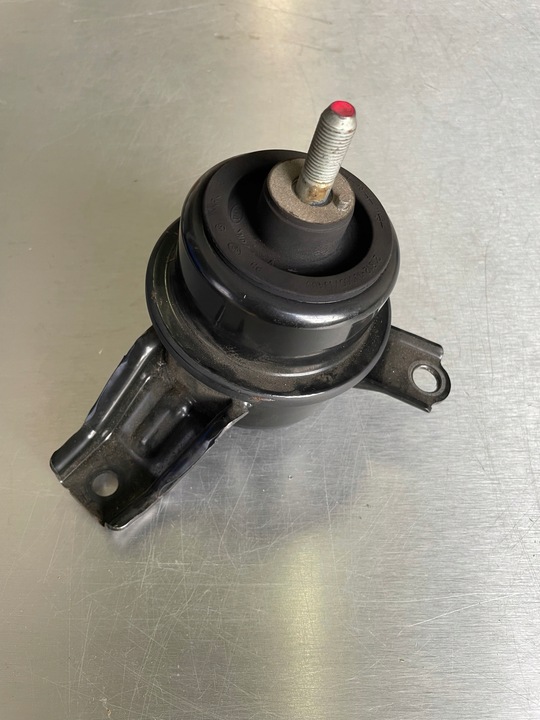 фото №1, Kia soul i 1.6 crdi лапи подушка двигуна