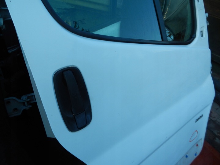 фото №9, Двері праві перед trafic vivaro primastar 01-