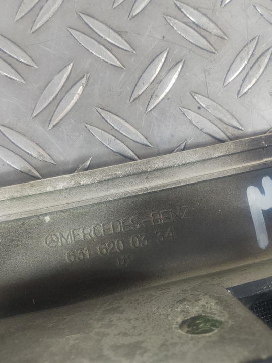 фото №6, Mercedes mb100 w631 88-96 панель під лобовим склом 6316200334