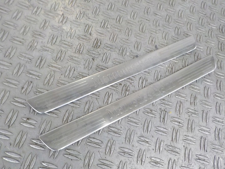 фото №2, C класс w205 планка накладка порога левая правая