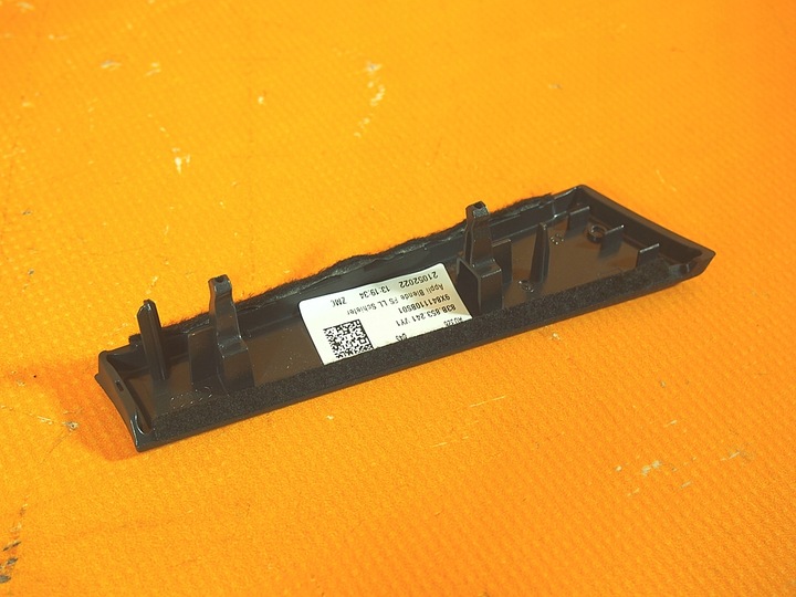 фото №10, Audi q3 83a sb 18km захисні накладки консолі комплект 83b853241 / 83b853242