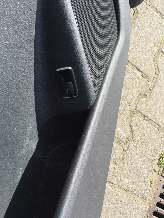 фото №7, Mercedes cla 45 amg w117 боковина дверь обивка shooting break