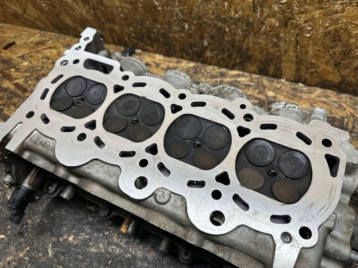 фото №10, Головка комплектная валы kia hyundai 1.2 g4la 22111-03440y