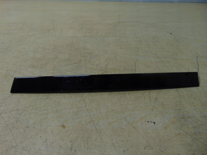 фото №2, Планка дверь защита mercedes w213 a2137300119