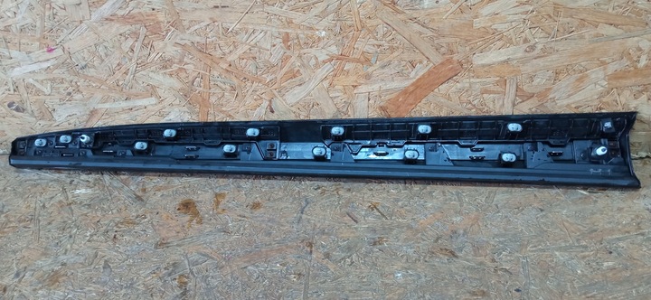 фото №9, Kia ev6 ev-6 2021- планка накладка дверь правый перед 87724-cv100
