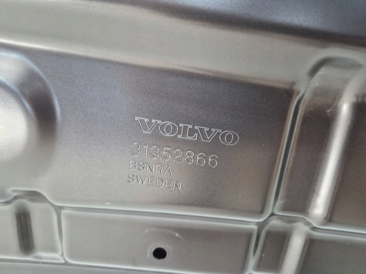 фото №13, Vovlo xc90 ii 2 2015+ капот крышка двигателя перед передняя 31352866