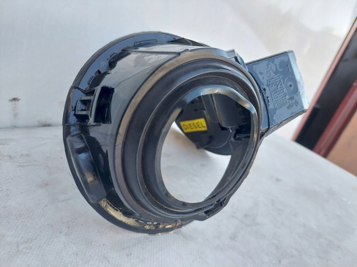 фото №6, Крышка заливка топлива citroen c3 picasso 2009-2012 9681605380