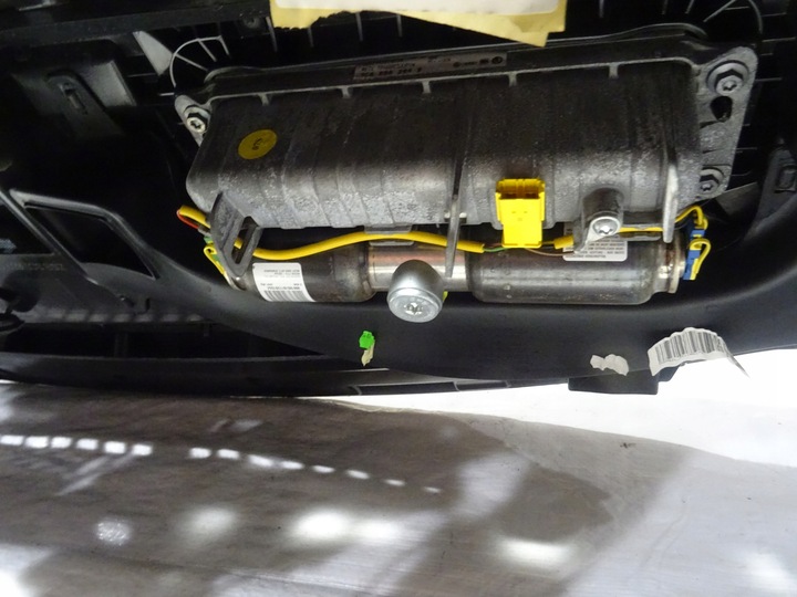 фото №15, Панель консоль подушки ремені датчик vw passat b6 3c