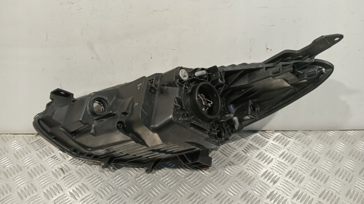фото №10, Фара передня mazda 2 ii de mazda demio iii 07-14 оригінал європа права