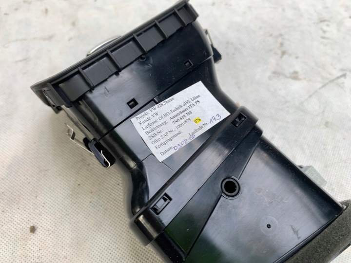 фото №10, Решётка воздуховод левая vw sharan 7n0819703