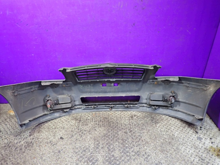 фото №8, Toyota avensis ii t25 02-06 бампер перед передний 1e5