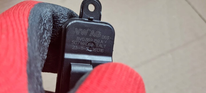 фото №5, Sq8 4m rsq8 q8 амортизатор крышки заливка топлива 24r 8v0862159a sq7 4m q7