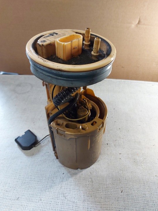 фото №1, Vw transporter t5 1.9 tdi насос топлива 7h0919050c