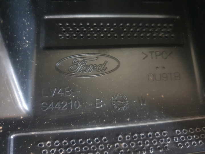 фото №4, Ford kuga mk3 спойлер спойлер крышки mk3 lv4b-s44210.