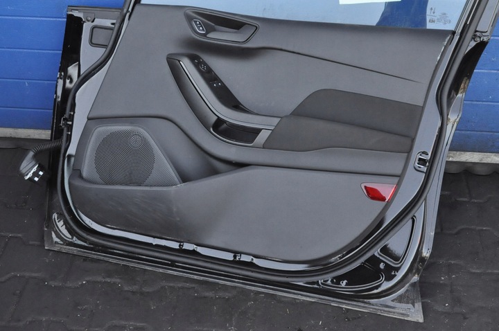фото №10, Ford fiesta mk8 дверь правые перед правые передние 5d