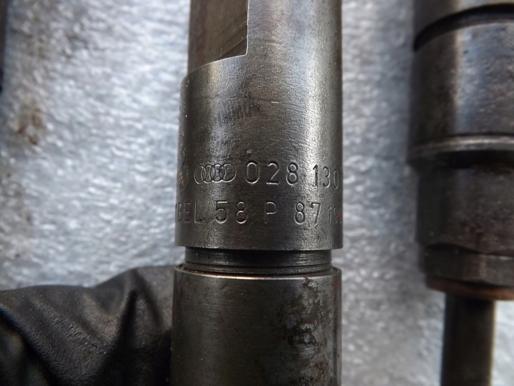 фото №8, Audi 80 b4 1.9 tdi 90km 190 бар форсунка инжектор 028130201g 028130201t