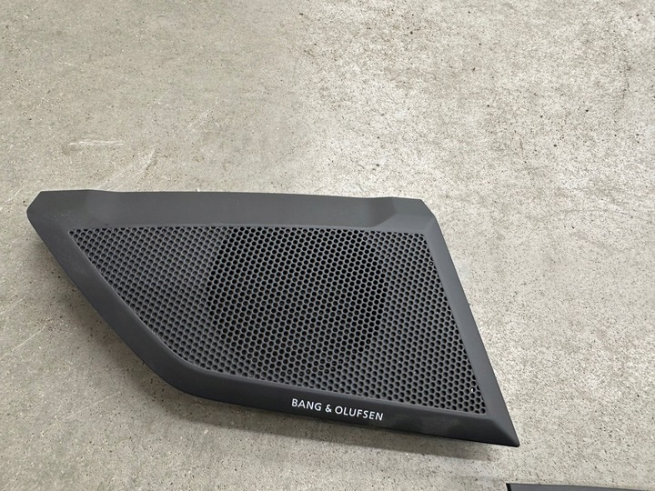 фото №5, Маскировочная накладка решётка заглушка панели консоли динамика q3 83a b&o