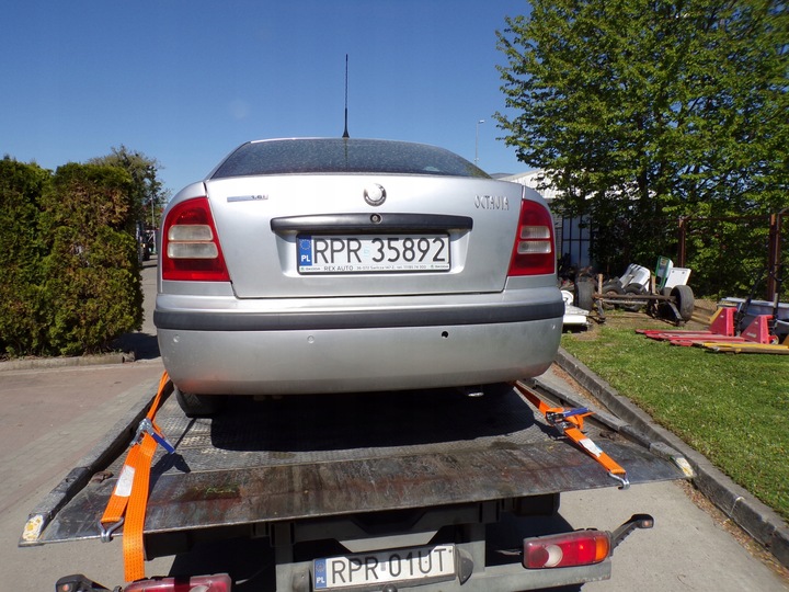 фото №5, Бардачок пассажира skoda octavia i