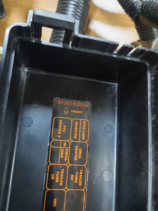 фото №9, Жгут камеры установка коробка предохранителей nissan titan xd 5.0 d v8