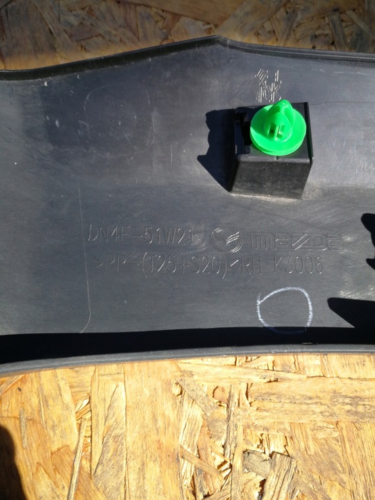 фото №13, Mazda mx-30 планка крила праві перед