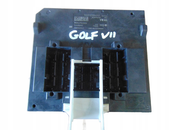 фото №1, Модуль бортовою мережаю vw golf vii 5q0937084aa