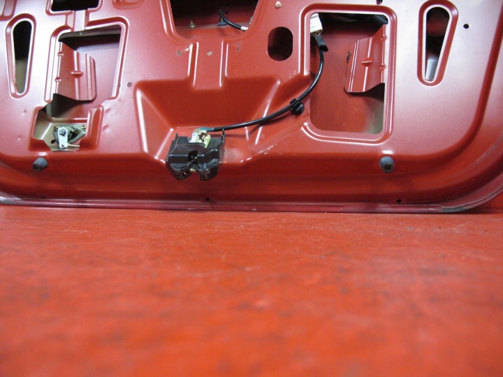 фото №11, Chevrolet aveo i t200 sedan кришка багажник зад 77u