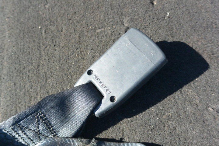 фото №6, Застібка скоба ременя зад nissan maxima qx a33