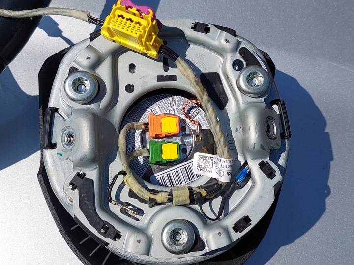 фото №15, Кермо триспицевий багатофункціональна audi a4 b7