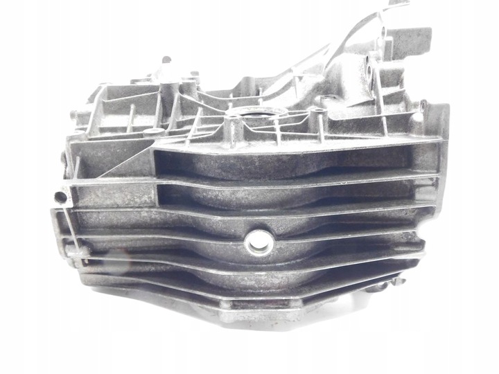 фото №10, Корпус коробки коробки передач vw 1.9 tdi 6b audi a4 b6 passat b5 skoda superb a6