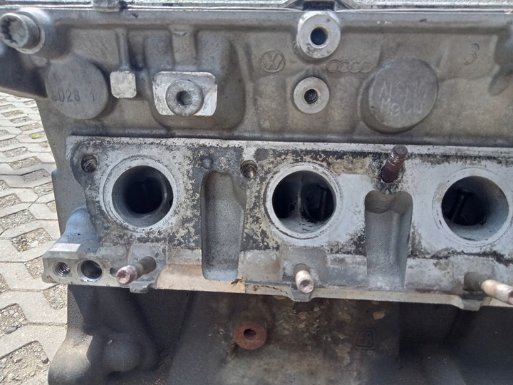 фото №14, Двигатель vw audi seat skoda 1,8 tsi bzb новый распределение