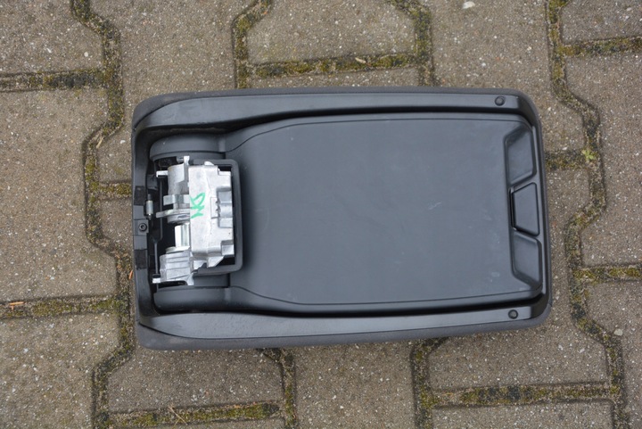 фото №11, Підлокітник тканинний розсувний audi a6 c7 2013r