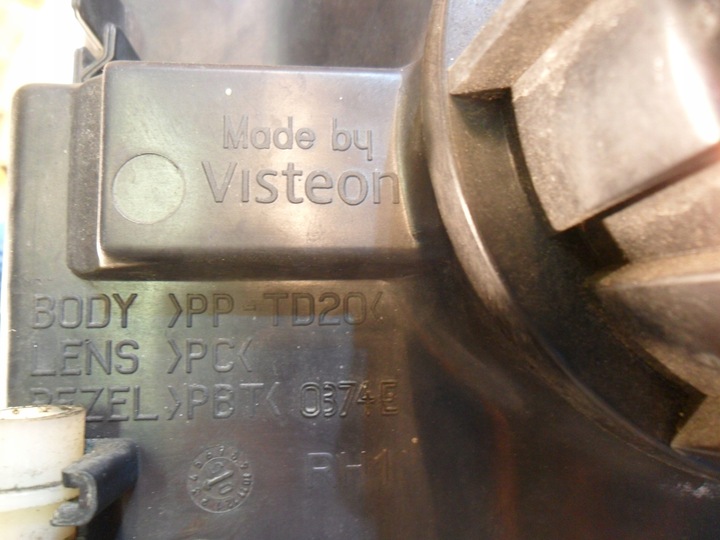 фото №15, Ford fiesta mk6 04- фара правий перед