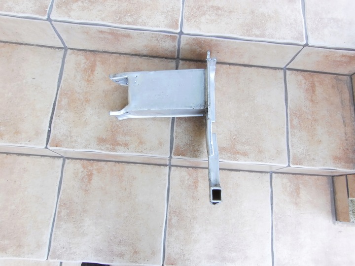 фото №1, Audi оригинальный номер 4g0807134f зона смятия отбойник правые audi a6 4g c7