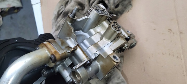 фото №10, S6 c7 4g рестайлінг насос масла двигуна 4.0 tfsi 079115155an s7 4g