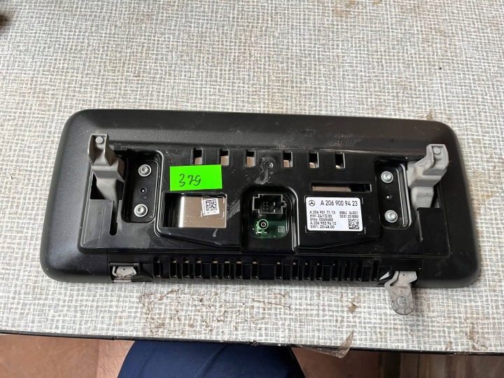 фото №6, Mercedes c klasa w206 панель приладів 2069009423 m