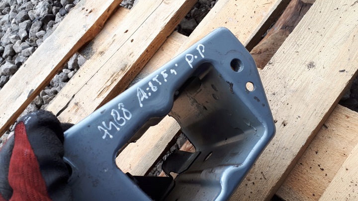 фото №5, A4 b8 лонжерон правая правые перед lx7v a5 s4 s5