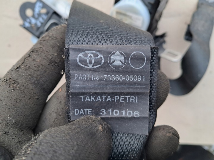 фото №9, Avensis toyota ii t25 03-08 pas безопасности зад sedan