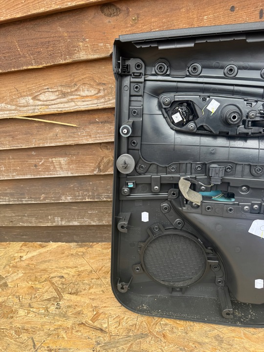 фото №7, Оббивка боковина двері seat leon 3 5f універсал шкіра fr лівий зад задній