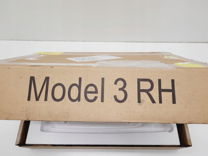 фото №4, Tesla модель 3 скло бокова праві зад