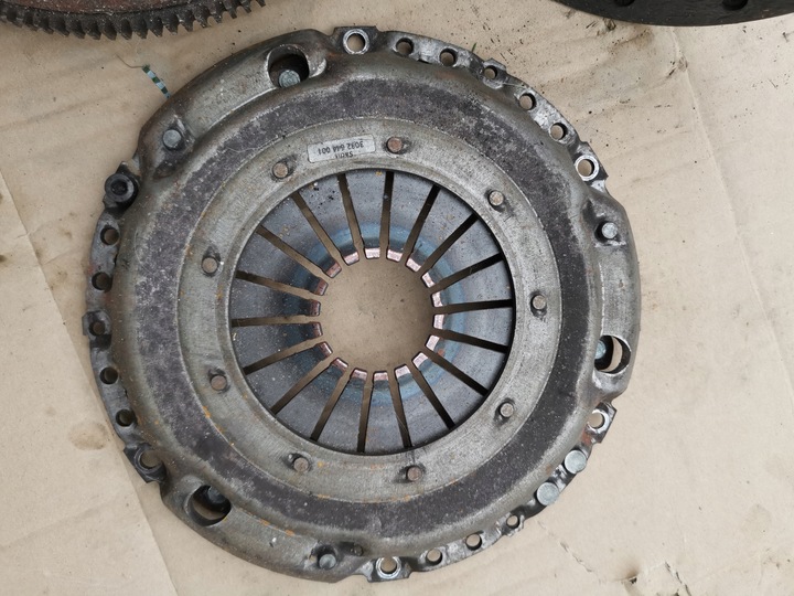 фото №5, Сцепление двухмассовый маховик mercedes w202 2,4 бензин