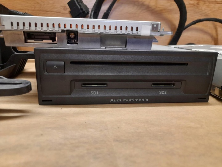 фото №13, Audi a6 c6 рестайлинг навигация комплект европа радио mmi 4f0035056 4e0035666