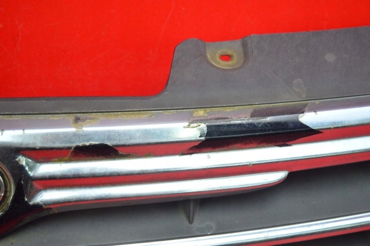 фото №7, Решётка решётка радиатора чёрная 04857802aa chrysler voyager 4 iv рестайлинг 04-07