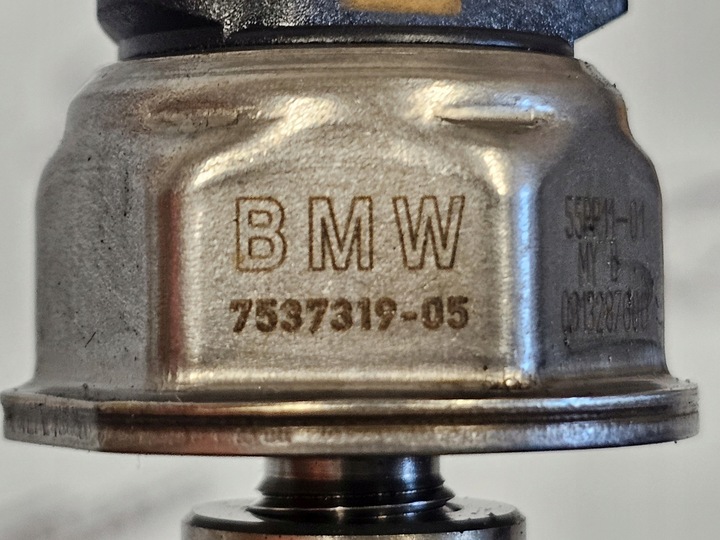 фото №6, Bmw 1 2.0 b n43b20a 122km 11r планка вприскувальний 12056010 7562474 7537319