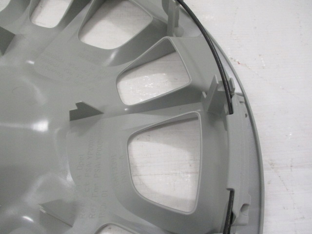 фото №11, Opel grandland x колпак dekiel16"